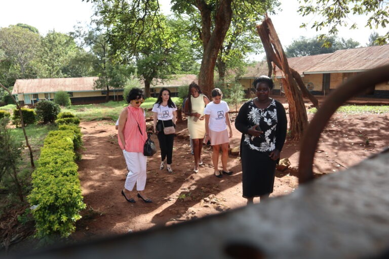 Spanish Human Rights NGO THRibune And The UNODC Are Building The First Social Reintegration Center For Young Women In Kenya