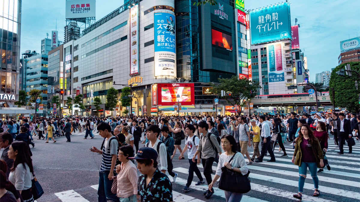 Japanese government offers families 1m yen a child to leave Tokyo, Japan