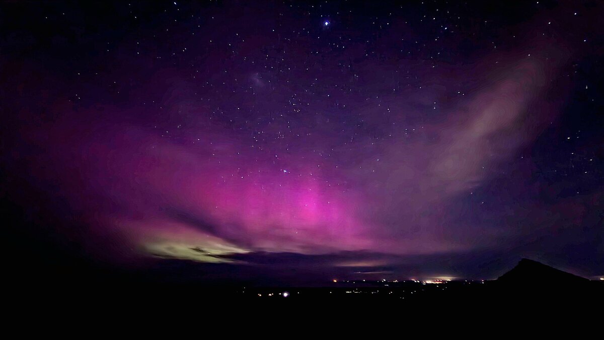 Extremely Brilliant Southern Lights Display Entices Aurora Hunters in