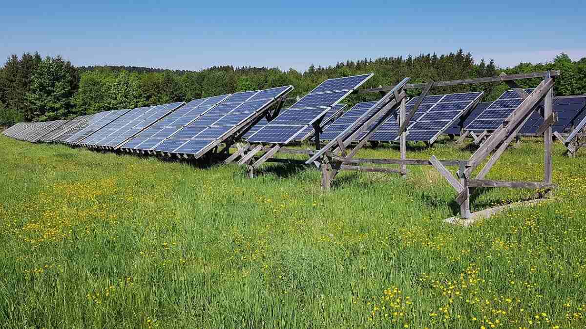 Europe Turns to Solar Power During Extreme Heat to Stabilize Energy ...